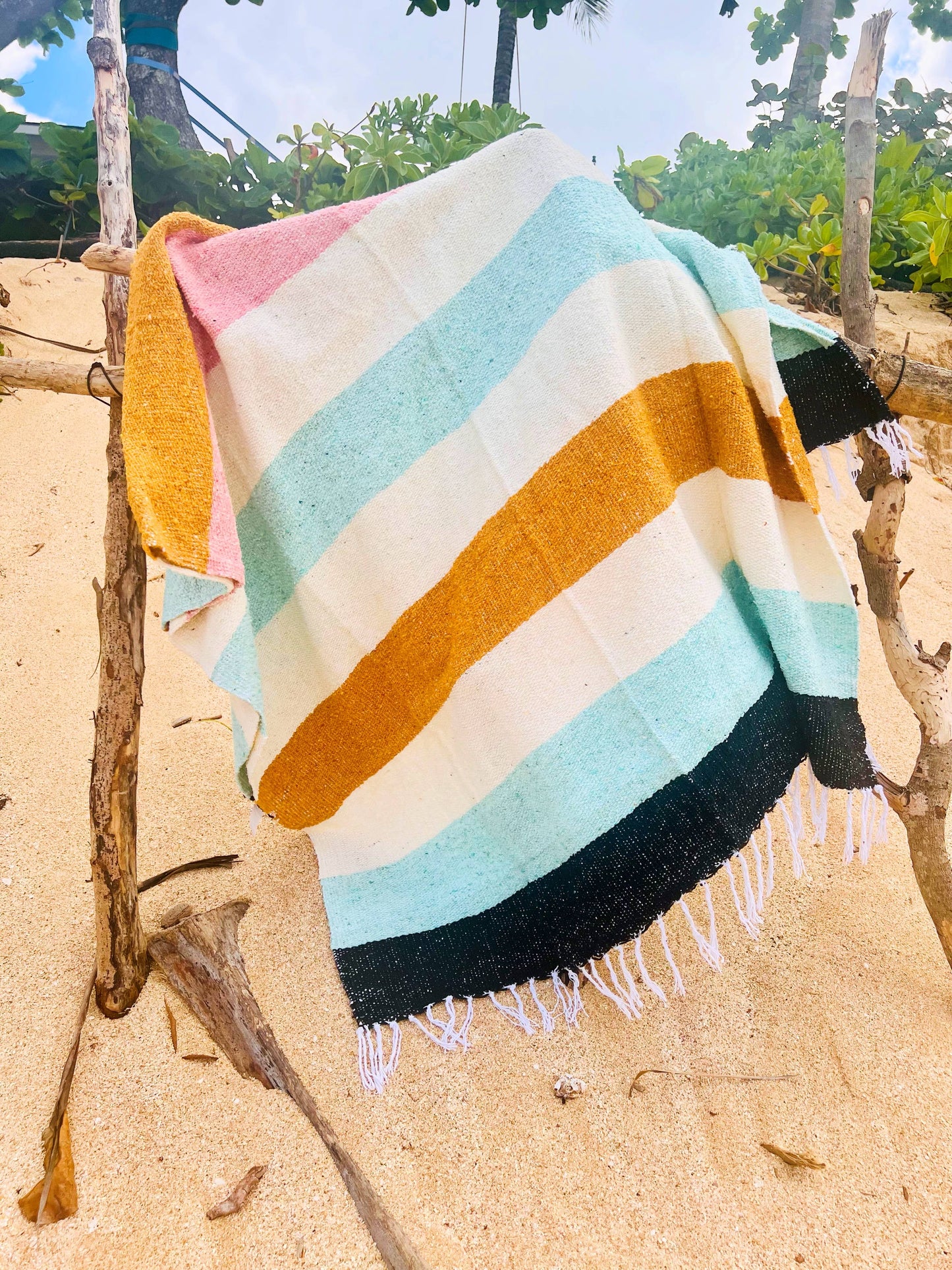 Ohana Lightweight Beach Blanket